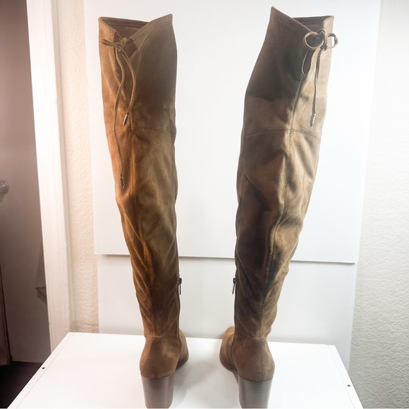 Marc Fisher LTD Over-the-Knee Suede Boots Size 9.5M - Picture 3 of 10